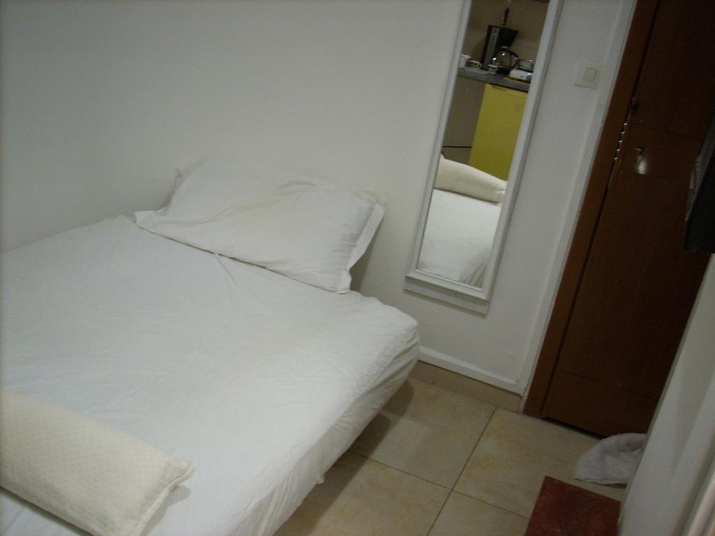 Studette-Bonbonniere Apartment Nice Room photo